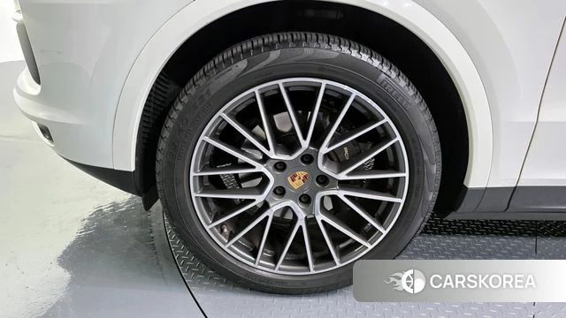 Porsche Cayenne (PO536) id 4245513 из Кореи 15