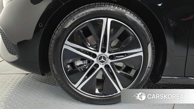 Mercedes-Benz A-Class W177 id 4773214 из Кореи 25