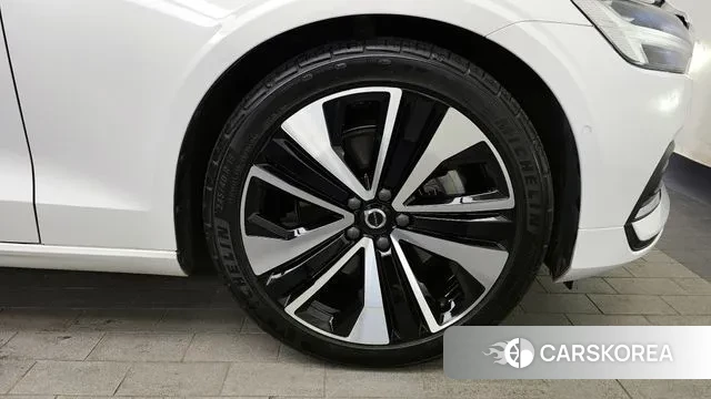 Volvo S60 3rd generation id 3565875 из Кореи 15