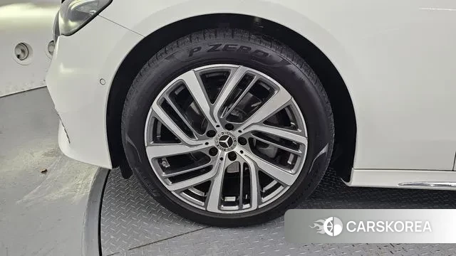 Mercedes-Benz E-Class W214 id 3405193 из Кореи 15