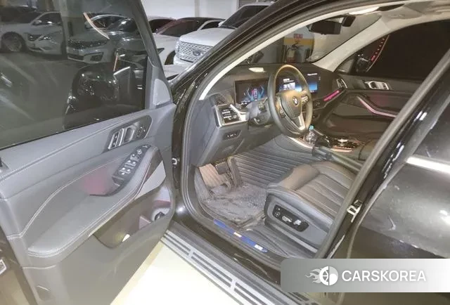 BMW X5 (G05) 2024 Черный из Кореи, фото 6