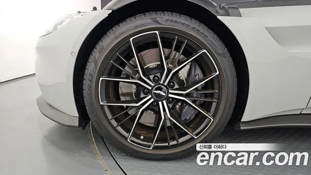 Aston Martin Vantage 2nd Generation id 2822925 из Кореи 15