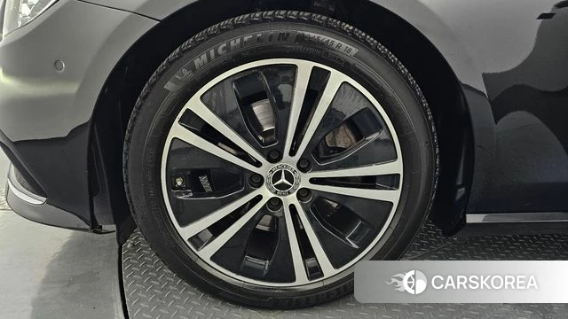 Mercedes-Benz E-Class W213 id 4362013 из Кореи 30