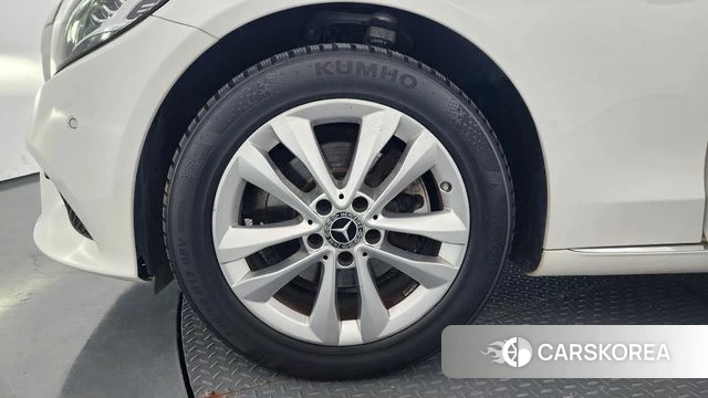 Mercedes-Benz C-Class W205 id 4490474 из Кореи 28