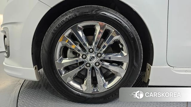 Kia All New Carnival id 4286362 из Кореи 15