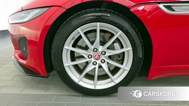 Jaguar F-TYPE id 4244591 из Кореи 31