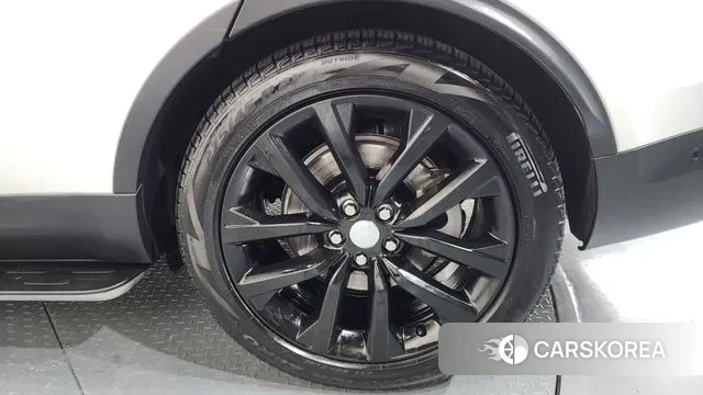 Land Rover Discovery 5 id 3458536 из Кореи 15