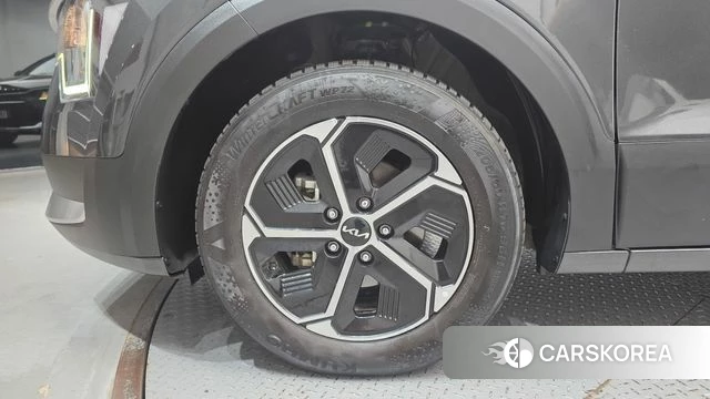 Kia Di Ol Nu Niro id 4442938 из Кореи 15