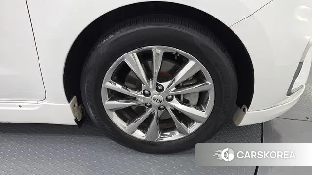 Kia The New Carnival id 3682472 из Кореи 15