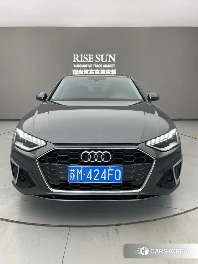 Audi A4L id 4297248 из Китая 17