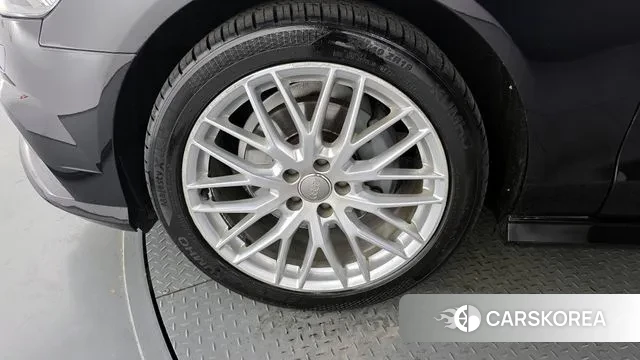 Audi New A6 id 3039502 из Кореи 15