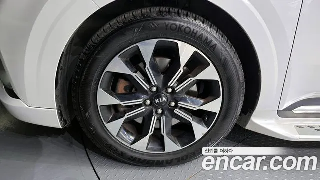 Kia Carnival 4th generation id 2796433 из Кореи 15