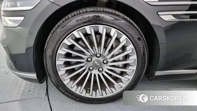 Genesis Electrified G80 (RG3) id 2959570 из Кореи 15