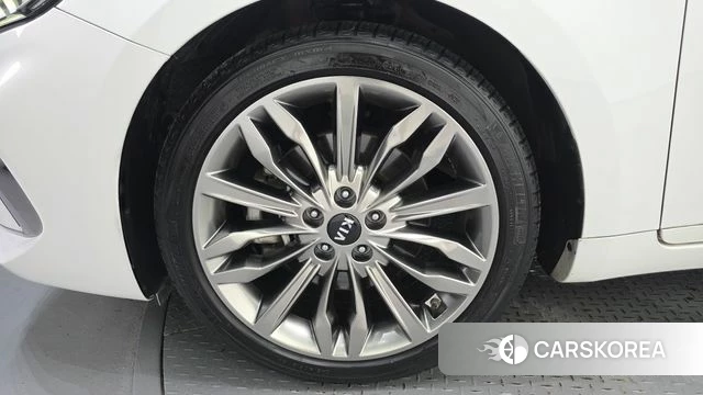 Kia K7 Premier id 4658047 из Кореи 31