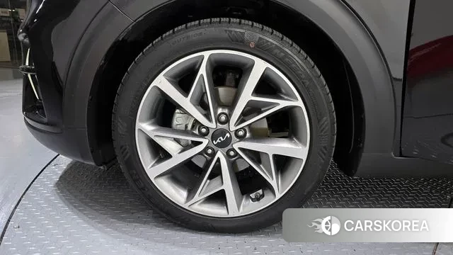 Kia The New Niro id 3438310 из Кореи 15