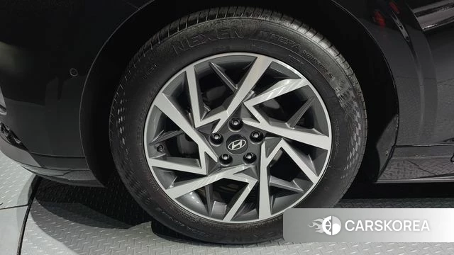 Hyundai Grandeur Hybrid (GN7) id 4308300 из Кореи 15