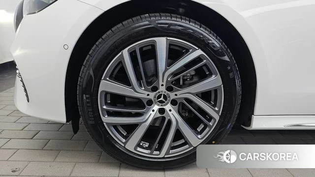 Mercedes-Benz E-Class W214 id 4493772 из Кореи 15