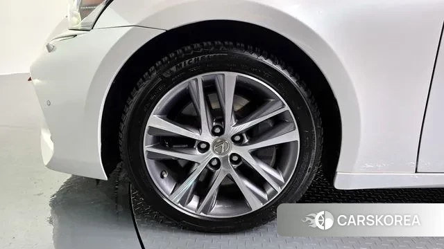 Lexus New IS300 id 3709055 из Кореи 15