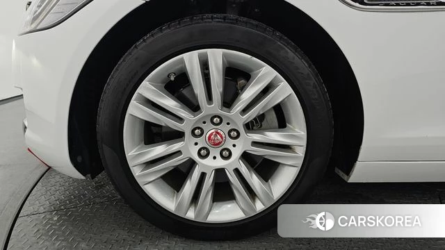 Jaguar XF (X260) id 4610573 из Кореи 15