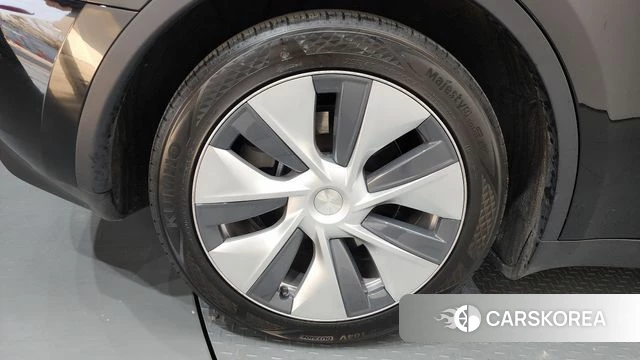 Tesla Model Y id 3940347 из Кореи 15