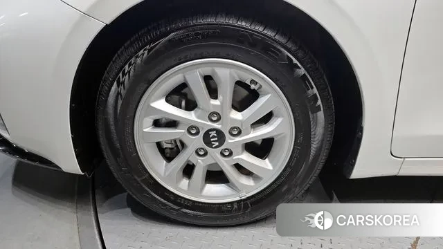 Kia Come New K3 id 3536045 из Кореи 15