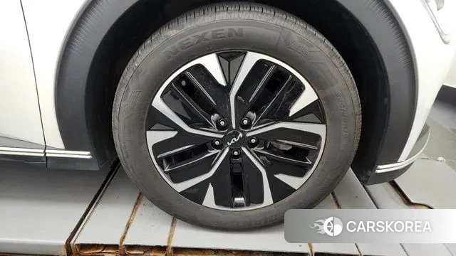 Kia EV6 id 3218666 из Кореи 15