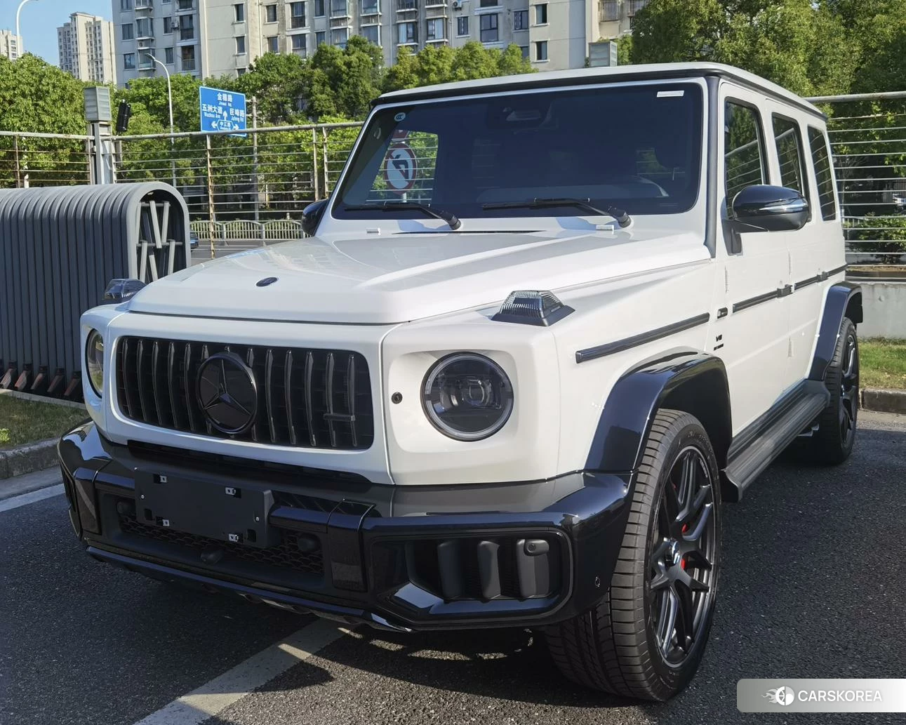 Mercedes-Benz G-class AMG 2024 Белый из Китая, фото 5
