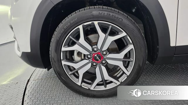 Kia Seltos id 4683045 из Кореи 28