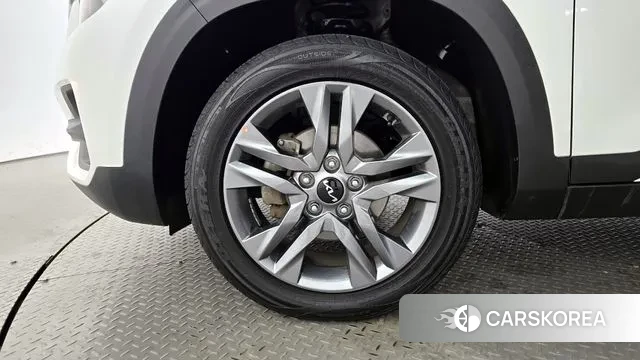 Kia Seltos id 3406375 из Кореи 15