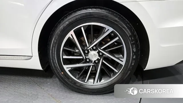 Hyundai The New Grandeur IG id 2990711 из Кореи 15