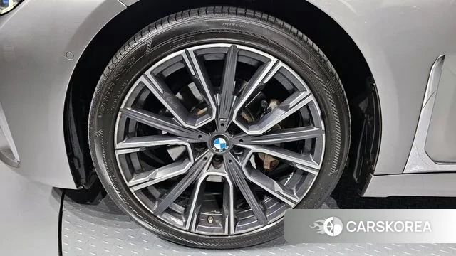 BMW 7 Series (G11) id 3741868 из Кореи 15