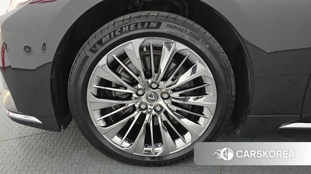 Lexus LS500h 5th generation id 4779785 из Кореи 37