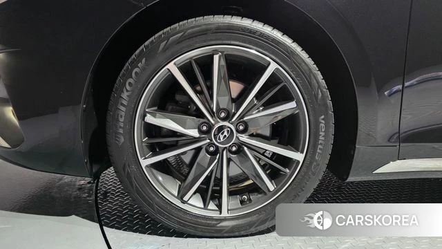 Hyundai The New Grandeur IG id 4572520 из Кореи 26