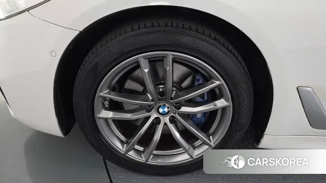 BMW 5 Series (G30) id 3413480 из Кореи 15