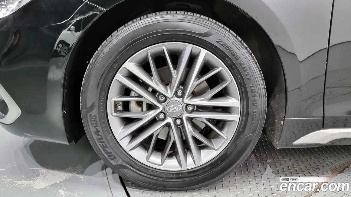 Hyundai Grandeur IG id 2104472 из Кореи 15