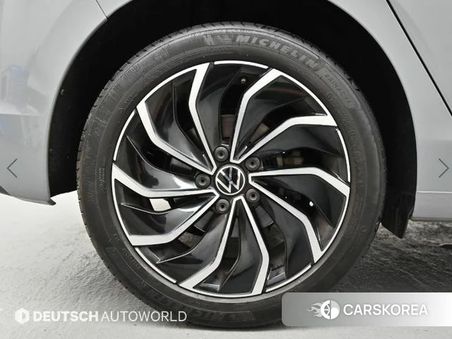 Volkswagen Golf 8th Generation id 4863307 из Кореи 13