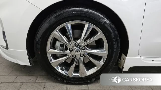 Kia The New Carnival id 3573620 из Кореи 15