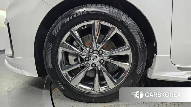 Kia The New Carnival id 4530553 из Кореи 25