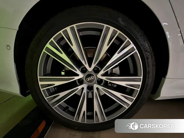 Audi A6 (C8) id 4541551 из Кореи 8
