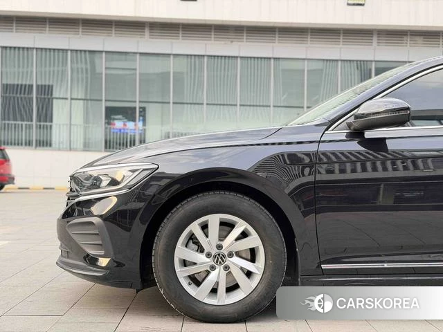 Volkswagen Passat id 4277006 из Китая 14