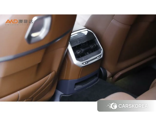 BMW i7 2024 Черный из Китая, фото 5