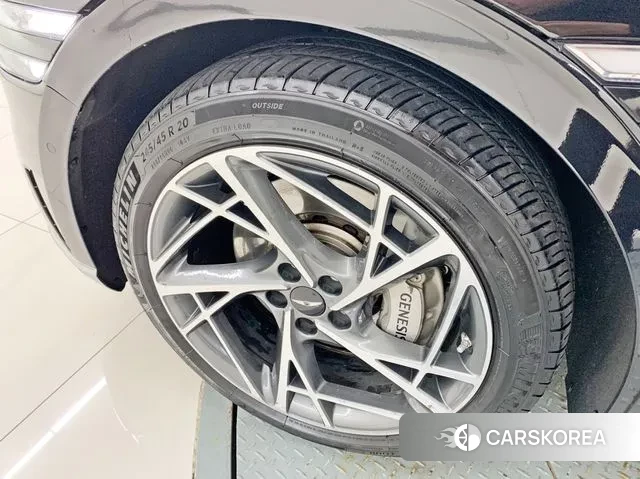 Genesis G90 (RS4) id 3675165 из Кореи 15