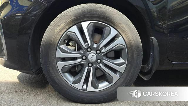 Kia The New Carnival id 4245601 из Кореи 25