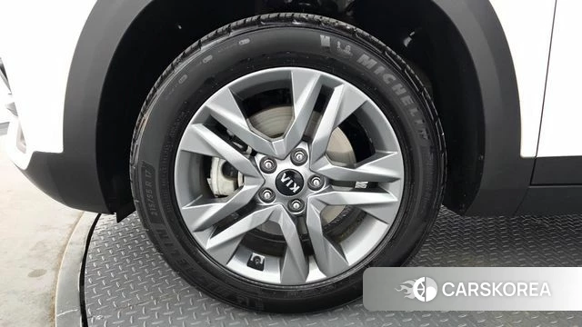Kia Seltos id 4396809 из Кореи 15