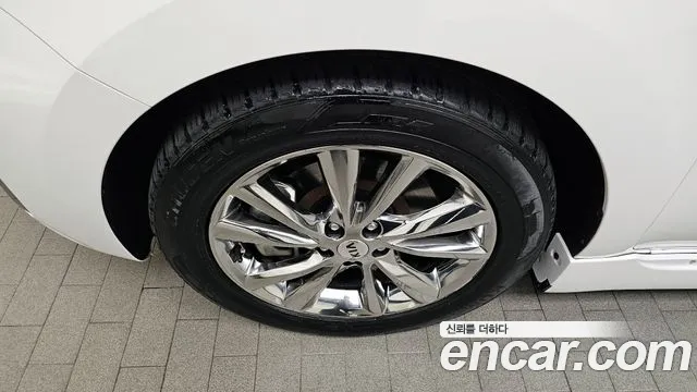 Kia The New Carnival id 2366925 из Кореи 15