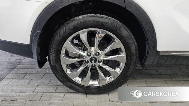 Kia The New Sorento id 4605384 из Кореи 30
