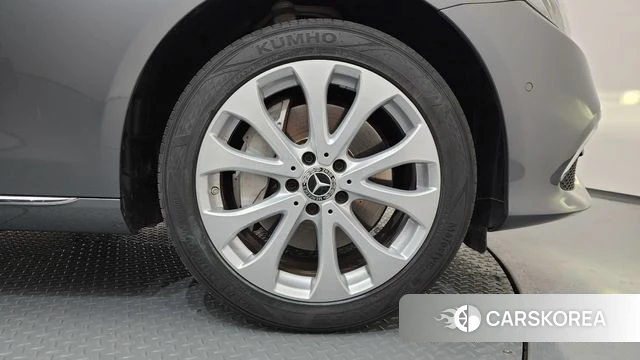 Mercedes-Benz E-Class W213 id 3829364 из Кореи 15