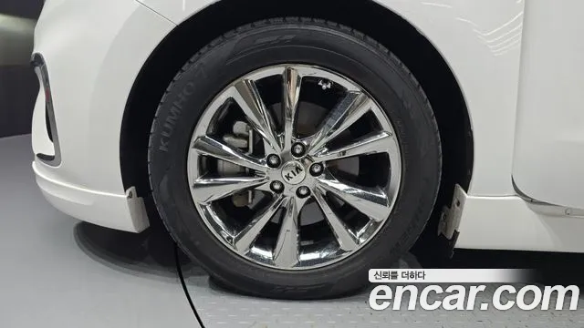 Kia The New Carnival id 2813577 из Кореи 15