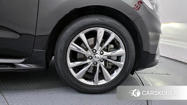 Kia The New Carnival id 3873762 из Кореи 15