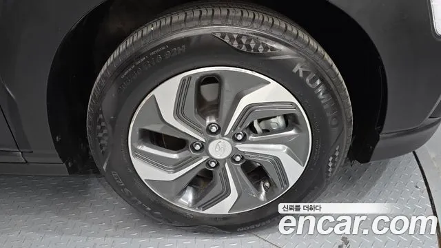 Hyundai Kona Hybrid id 2474620 из Кореи 15